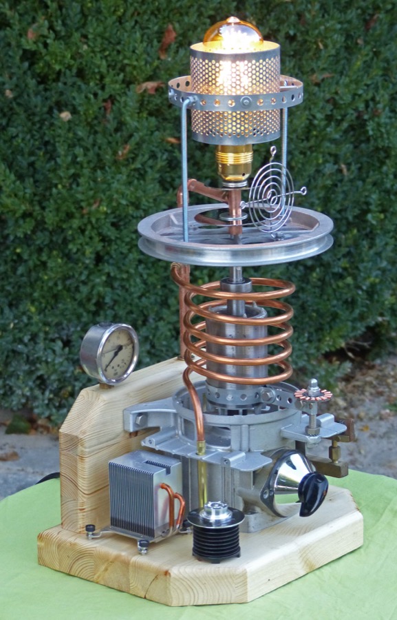 Steampunk Lamp 29_0057_900.jpg